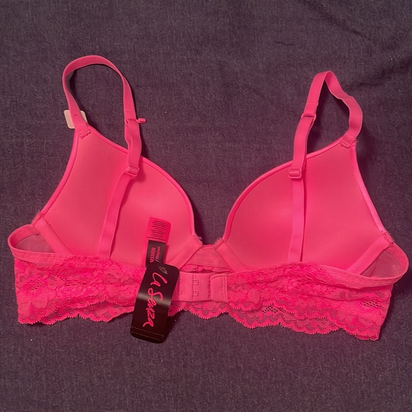 Hot pink bra from La Senza - Obsession plunge model - size 32 B - Picture 2 of 5